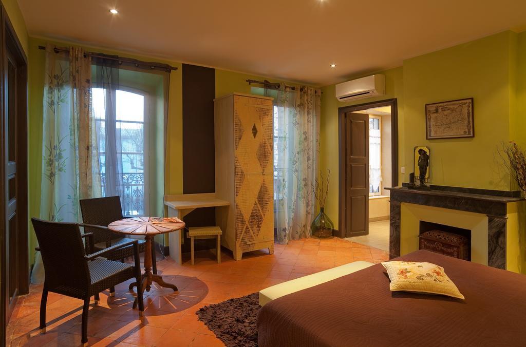 Bed & Breakfast Demeure Du Pareur Villeneuve-Minervois Εξωτερικό φωτογραφία